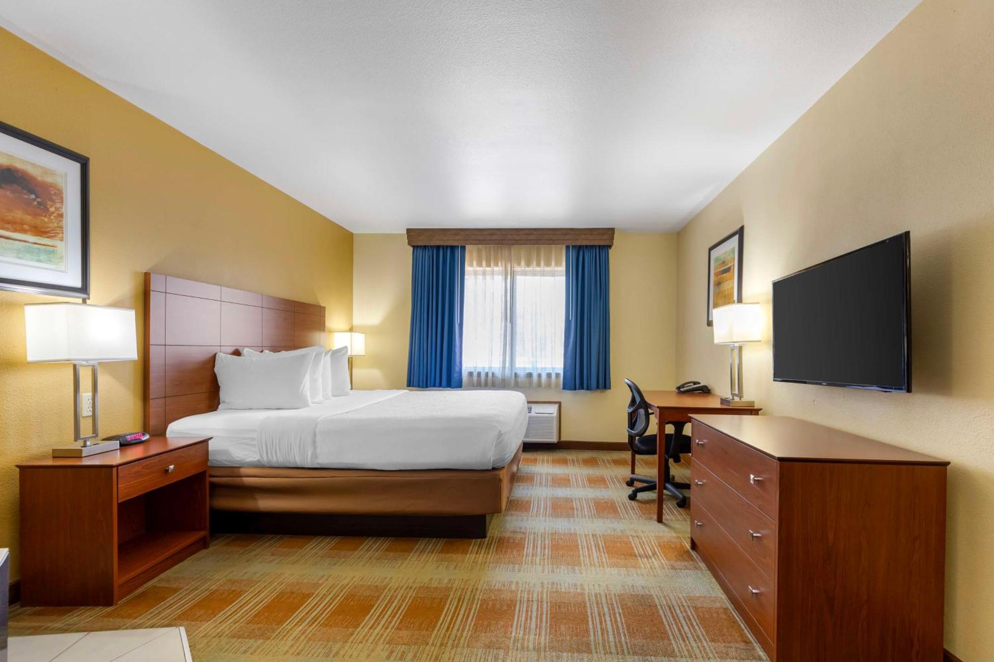 Best Western Kiva Inn Fort Collins Exterior photo